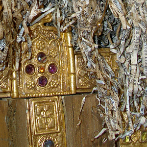 collage-religious-gold-precious stones